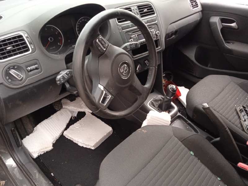 volkswagen polo (6r1) del año 2014