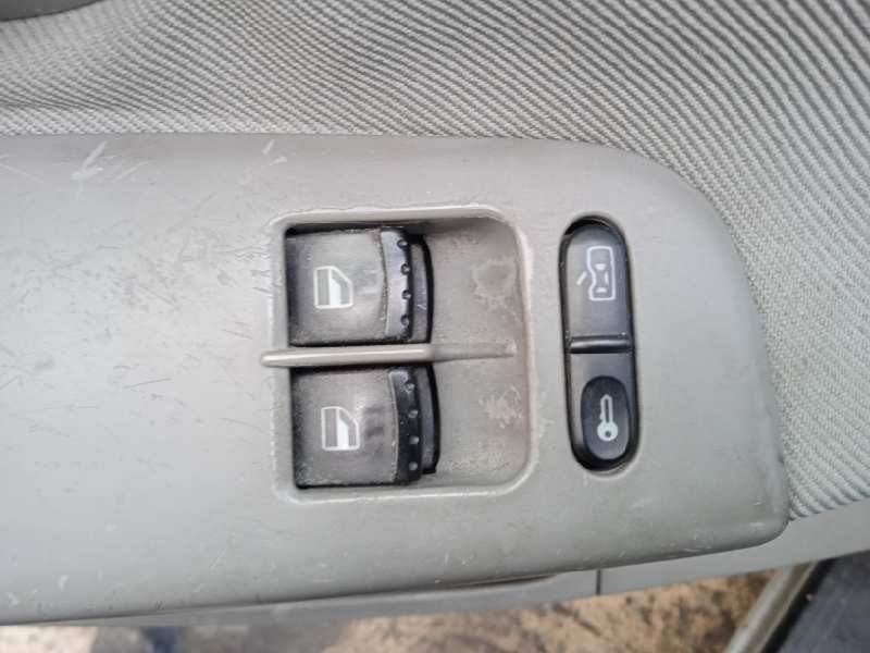 ford galaxy (vy) del año 2005