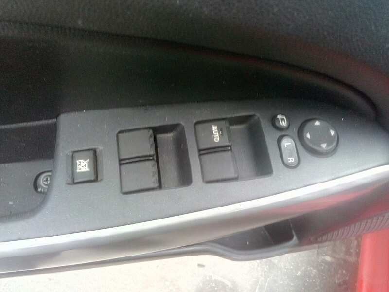 mazda 2 lim. (de) del año 2014