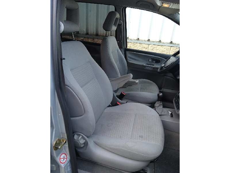 ford galaxy (vy) del año 2005