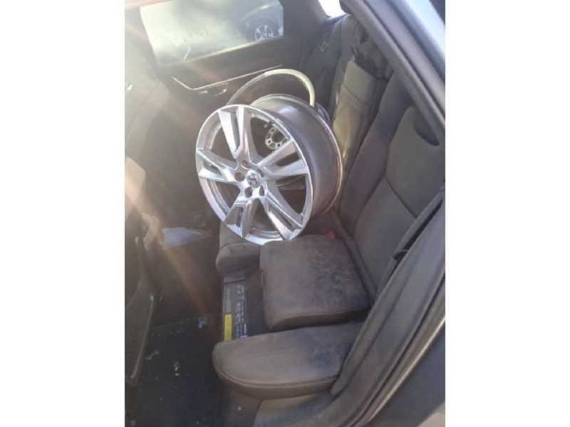 volvo v90 cross country del año 2019