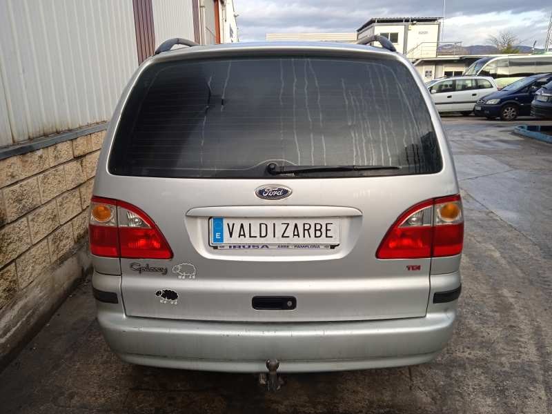 ford galaxy (vy) del año 2005