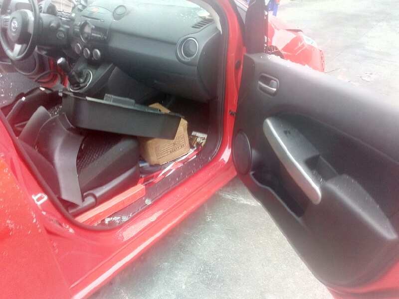 mazda 2 lim. (de) del año 2014