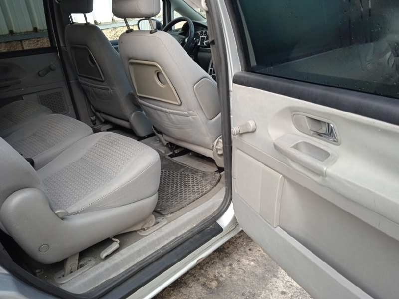 ford galaxy (vy) del año 2005