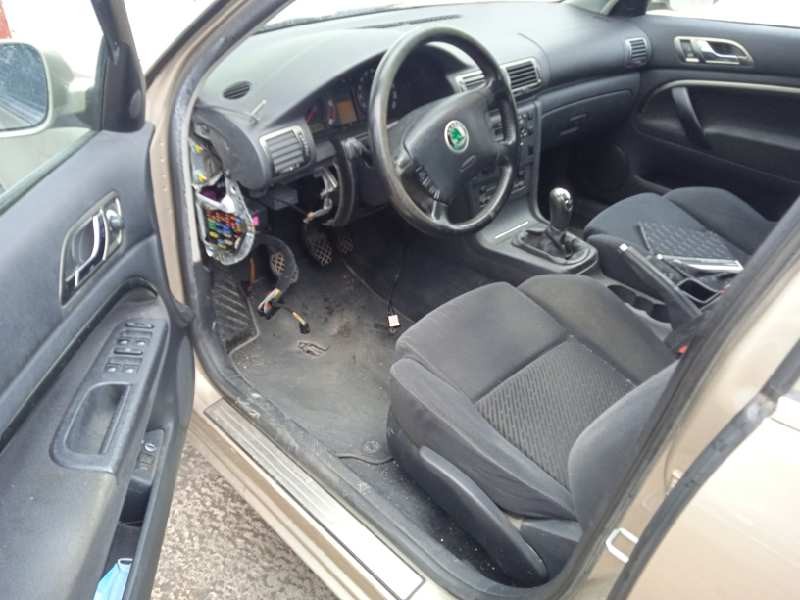 skoda superb (3u4) del año 2006