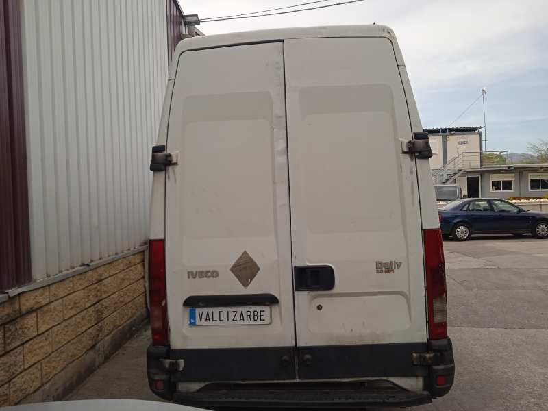 iveco daily caja cerrada (1999 =>) del año 2006