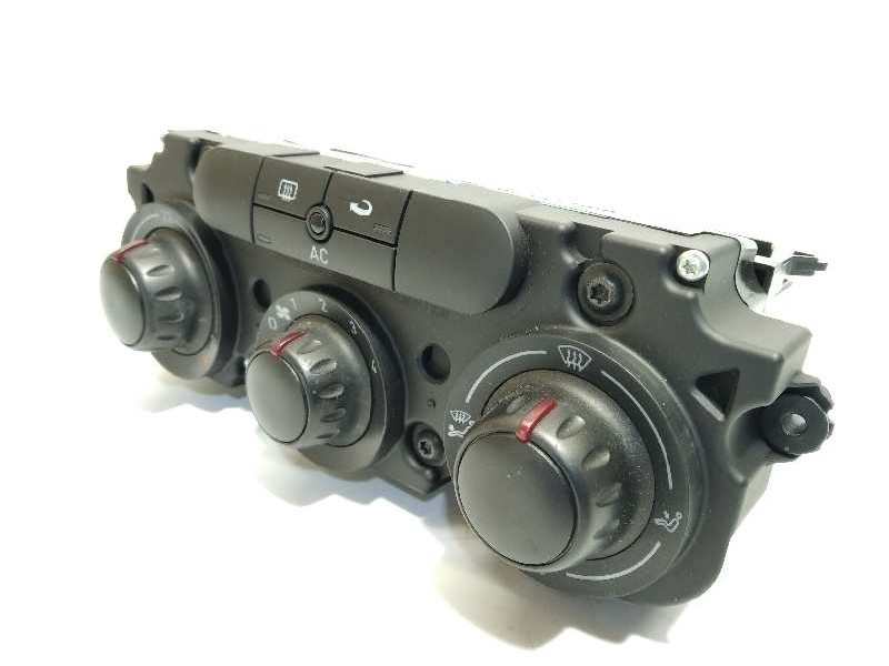 Recambio de mando climatizador para seat leon (1p1) reference referencia OEM IAM 1P2820045A  5HB00932627
