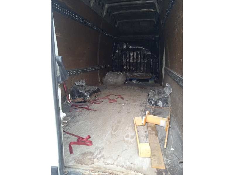 iveco daily caja cerrada (1999 =>) del año 2006