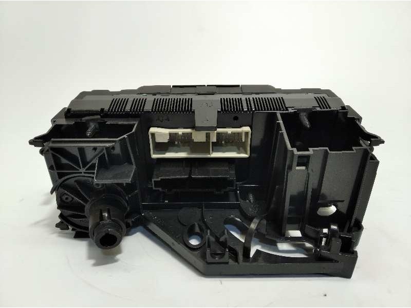 Recambio de mando climatizador para seat leon (1p1) reference referencia OEM IAM 1P2820045A  5HB00932627