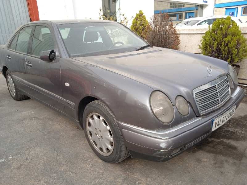 mercedes-benz clase e (w210) berlina diesel del año 1998