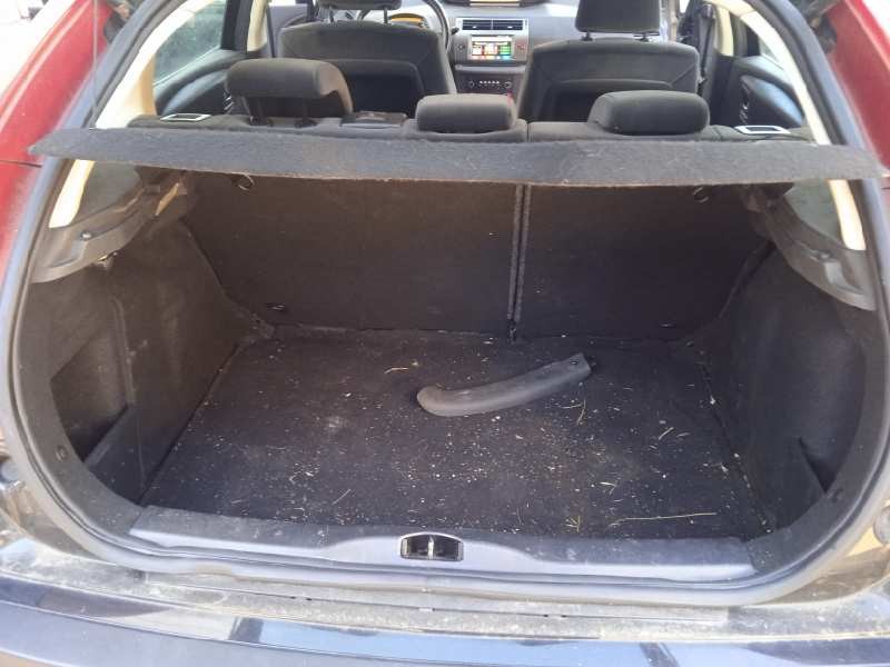 citroën c4 berlina del año 2007