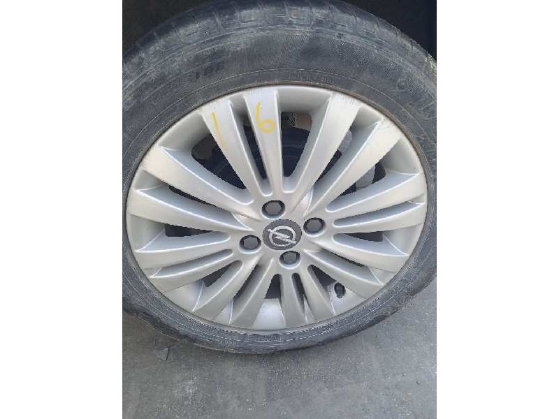 opel corsa d del año 2014