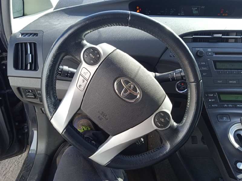 toyota prius (nhw30) del año 2012
