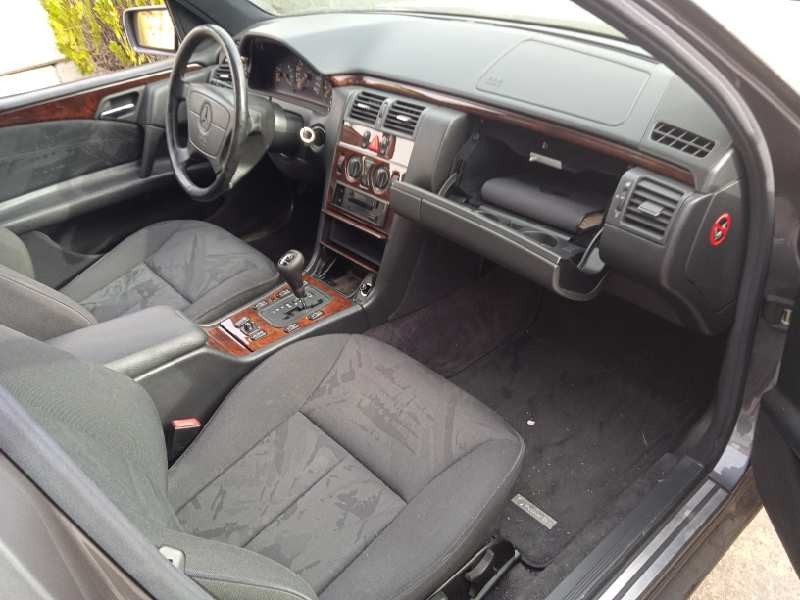 mercedes-benz clase e (w210) berlina diesel del año 1998