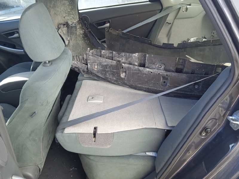 toyota prius (nhw30) del año 2012