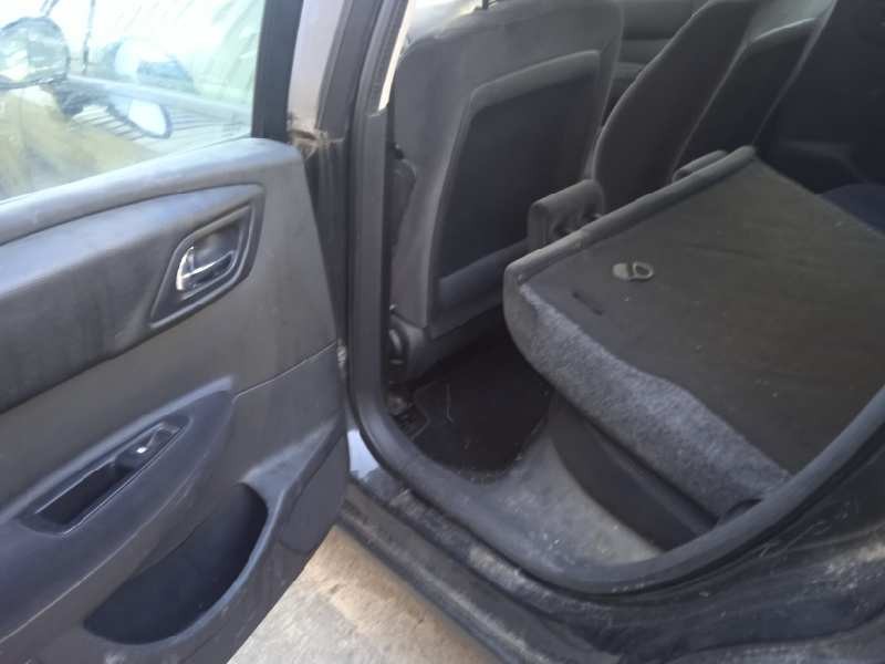 citroën c4 berlina del año 2007