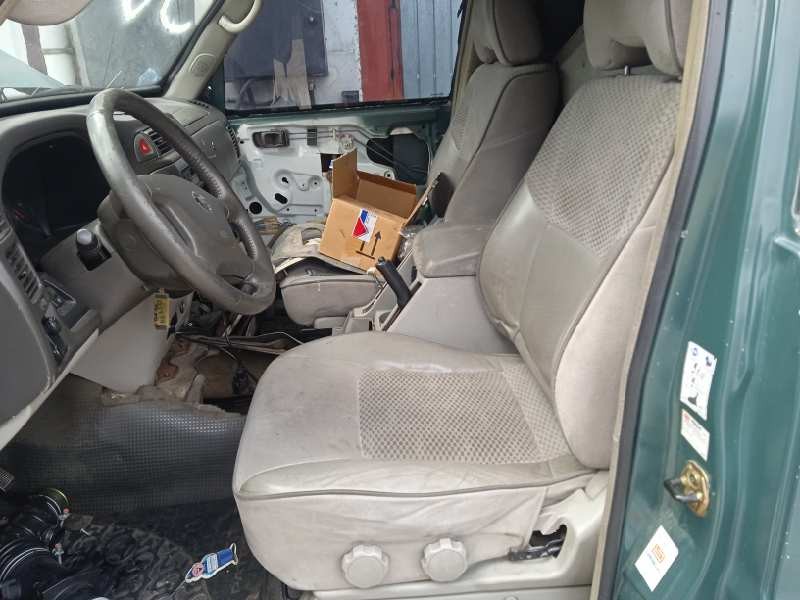 nissan patrol gr (y61) del año 2002