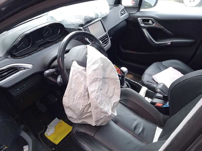 peugeot 2008 (--.2013) del año 2017