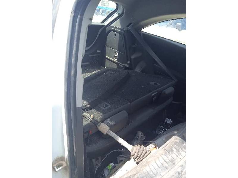 opel corsa d del año 2014