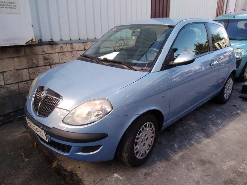 lancia ypsilon (101) del año 2005