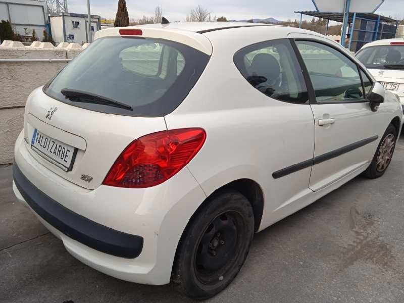 peugeot 207 del año 2011