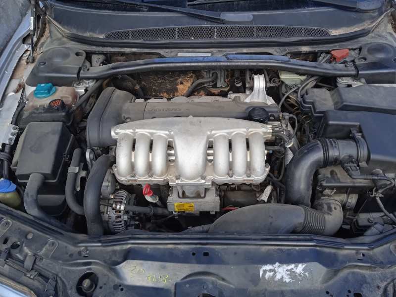 volvo s80 berlina del año 1999