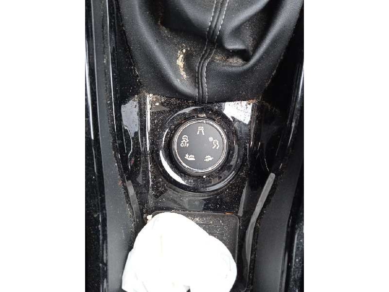 peugeot 2008 (--.2013) del año 2017