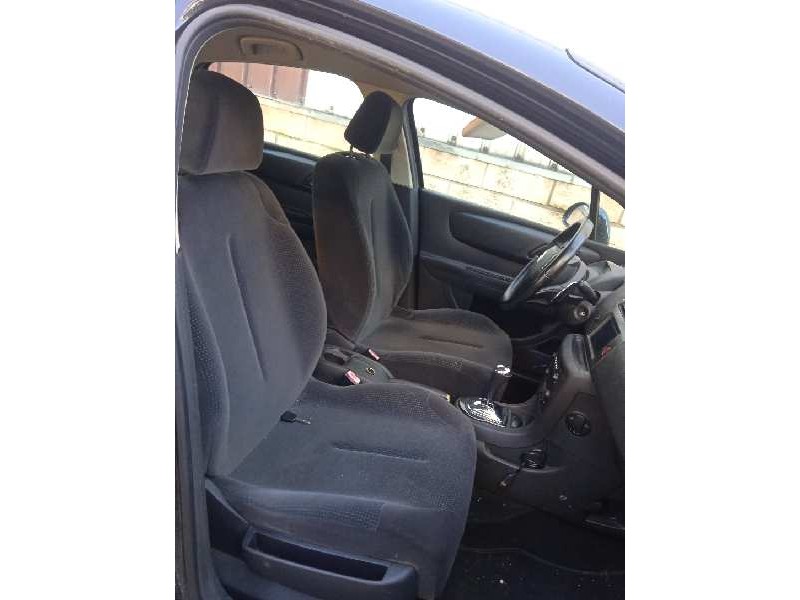 citroën c4 berlina del año 2007