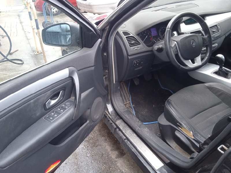 renault laguna iii del año 2008