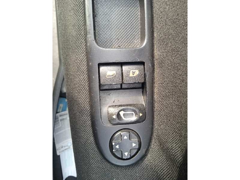 peugeot 207 del año 2011