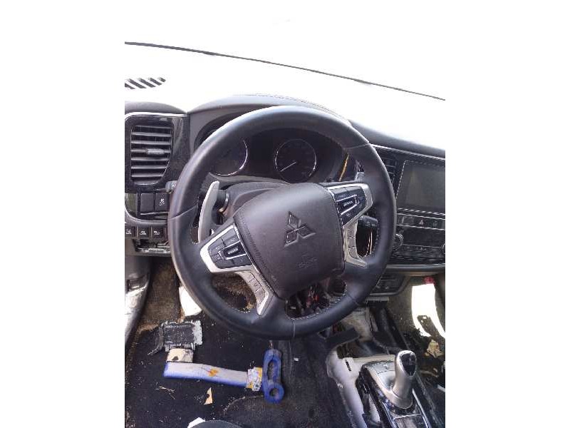 mitsubishi outlander (gf0) del año 2019