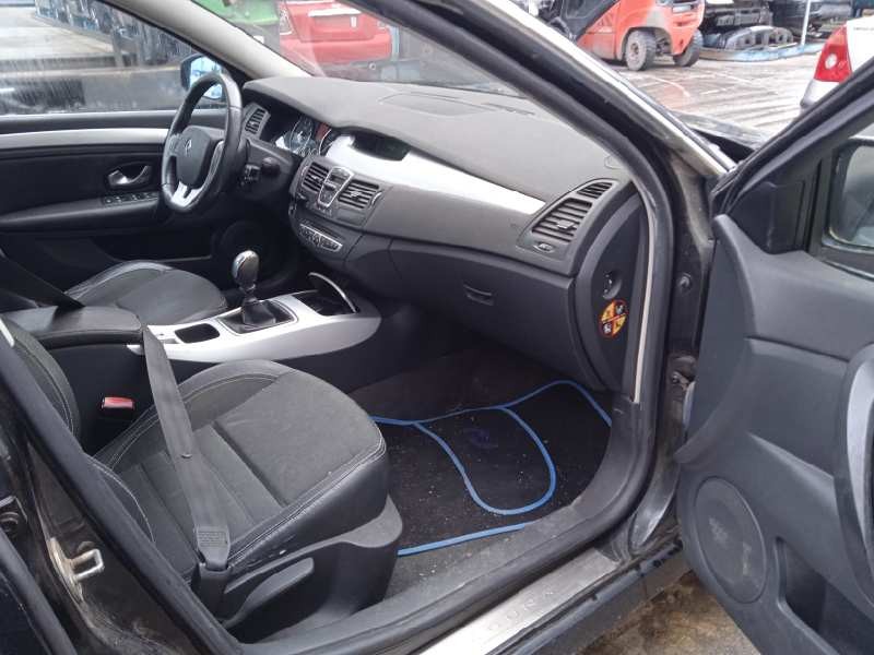 renault laguna iii del año 2008