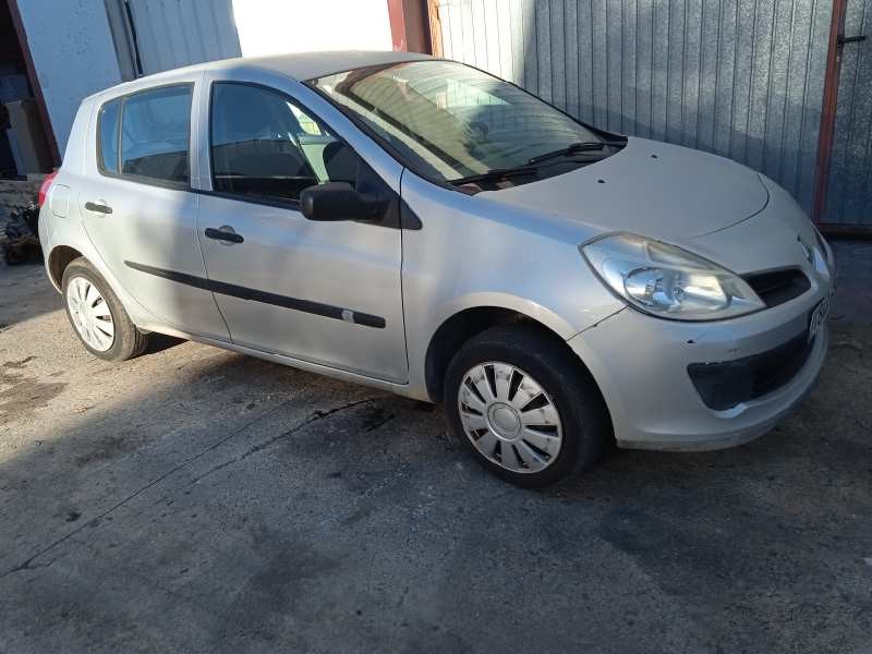 renault clio iii del año 2006