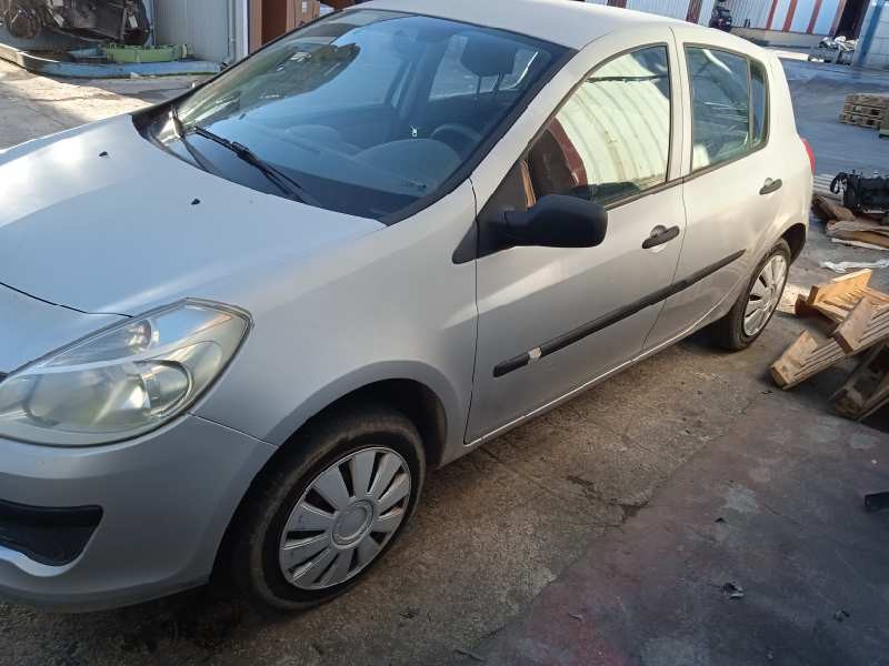 renault clio iii del año 2006