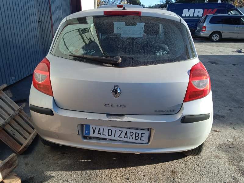 renault clio iii del año 2006