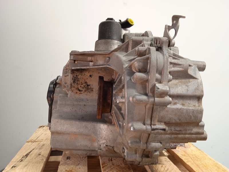 Recambio de caja cambios para volkswagen tiguan sport 4motion bmt referencia OEM IAM SYJ  0D9300014S005