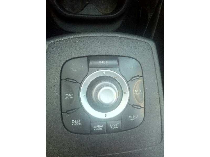 renault scenic iii del año 2011