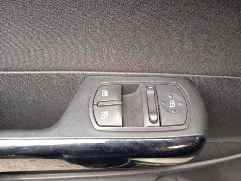 opel corsa d del año 2008