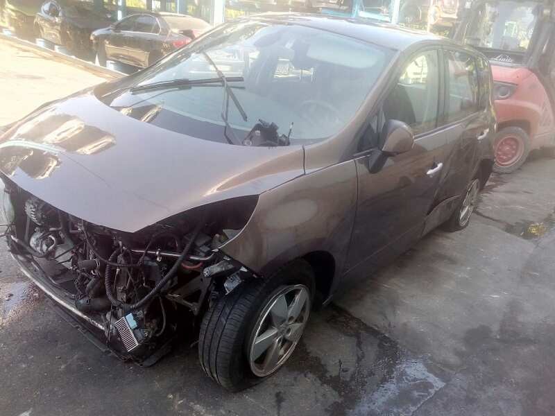 renault scenic iii del año 2011