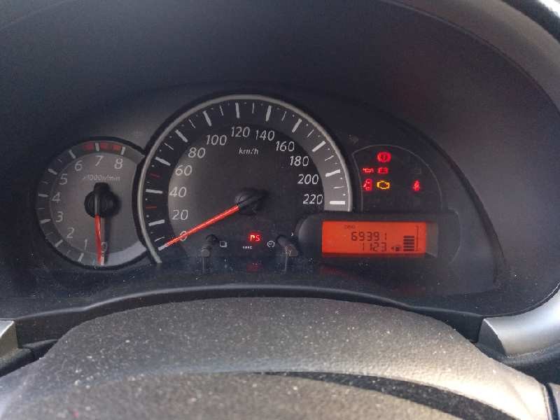 nissan micra (k13) del año 2011