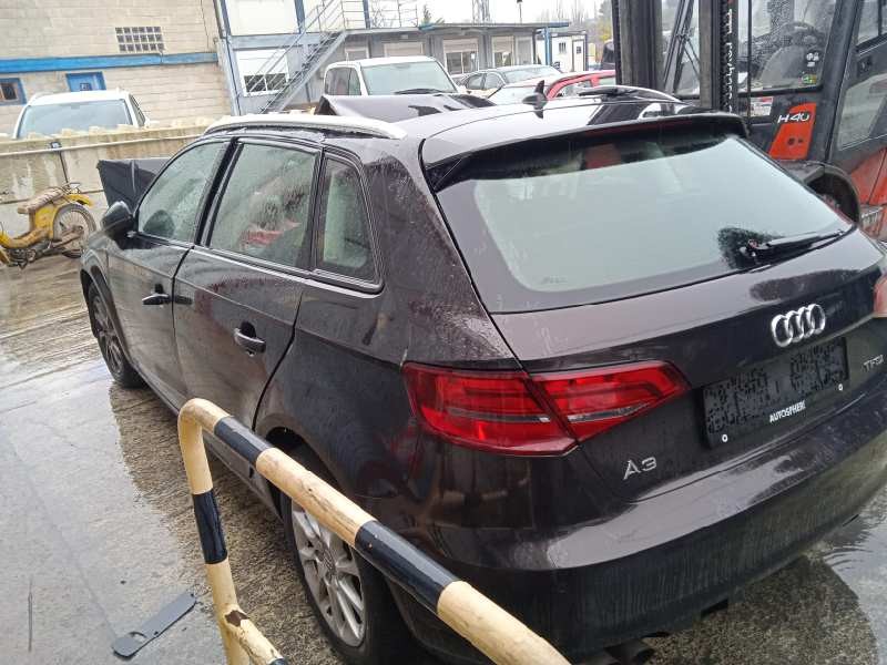 audi a3 sportback (8va) del año 2014