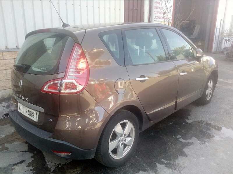 renault scenic iii del año 2011
