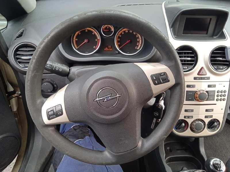 opel corsa d del año 2008