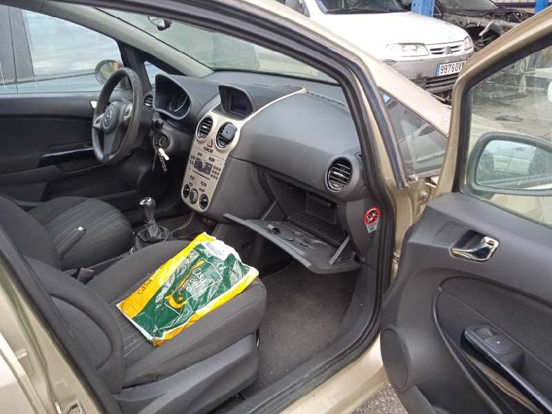 opel corsa d del año 2008