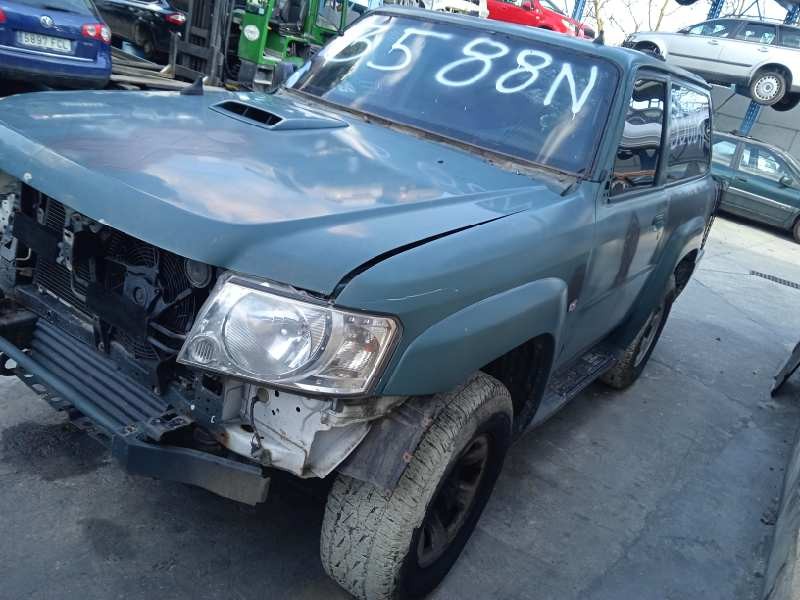 nissan patrol gr (y61) del año 2002