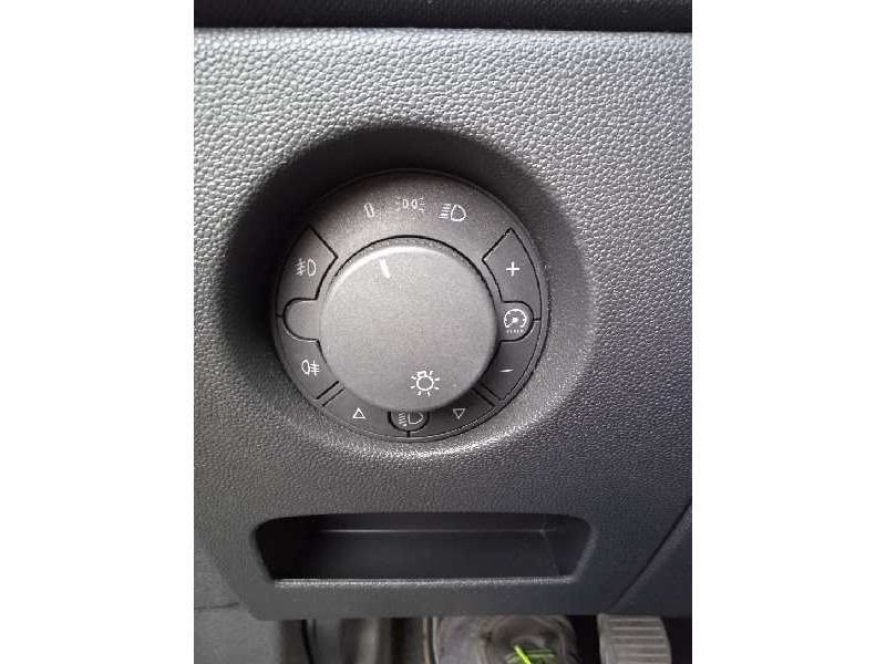 opel corsa d del año 2008