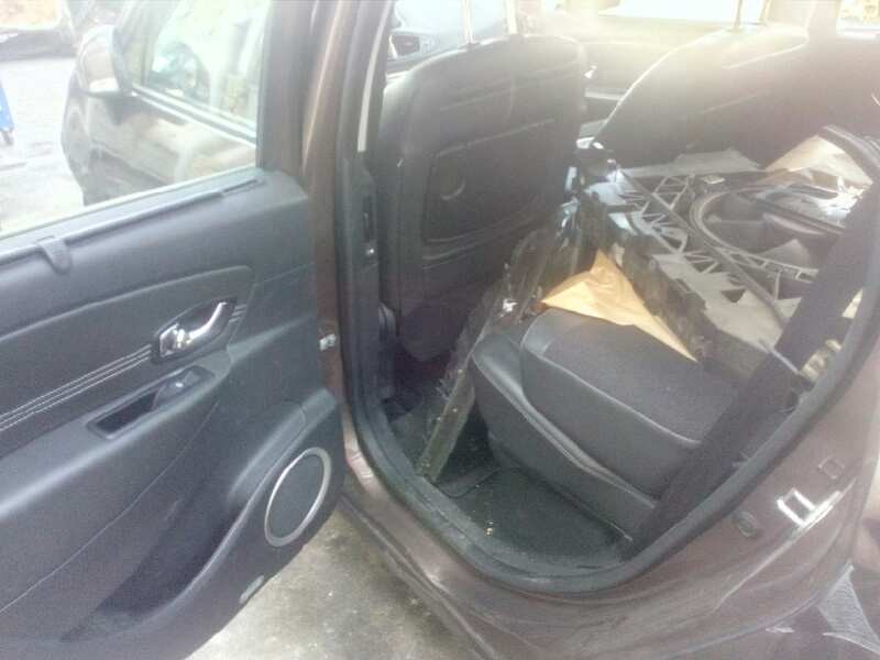 renault scenic iii del año 2011