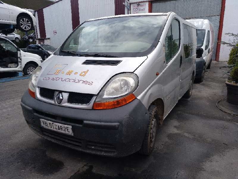 renault trafic combi (ab 4.01) del año 2004