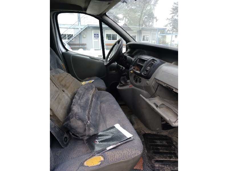 renault trafic combi (ab 4.01) del año 2004