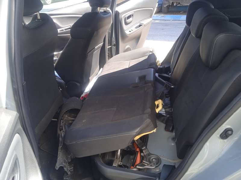 toyota yaris del año 2019